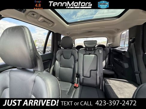 Used 2018 Volvo XC90 T5 Momentum image 23