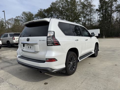 Used 2023 Lexus GX 460 Luxury image 24