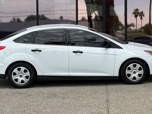 Used 2016 Ford Focus S FWD image 14