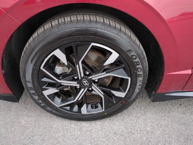 Used 2024 Hyundai Sonata SEL FWD image 22