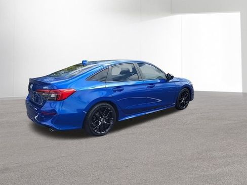 Used 2023 Honda Civic Sport image 9