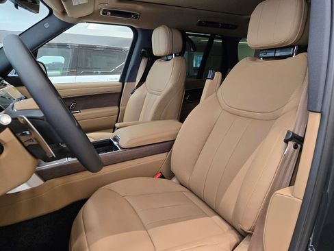New 2026 Land Rover Range Rover SE AWD/4WD image 10