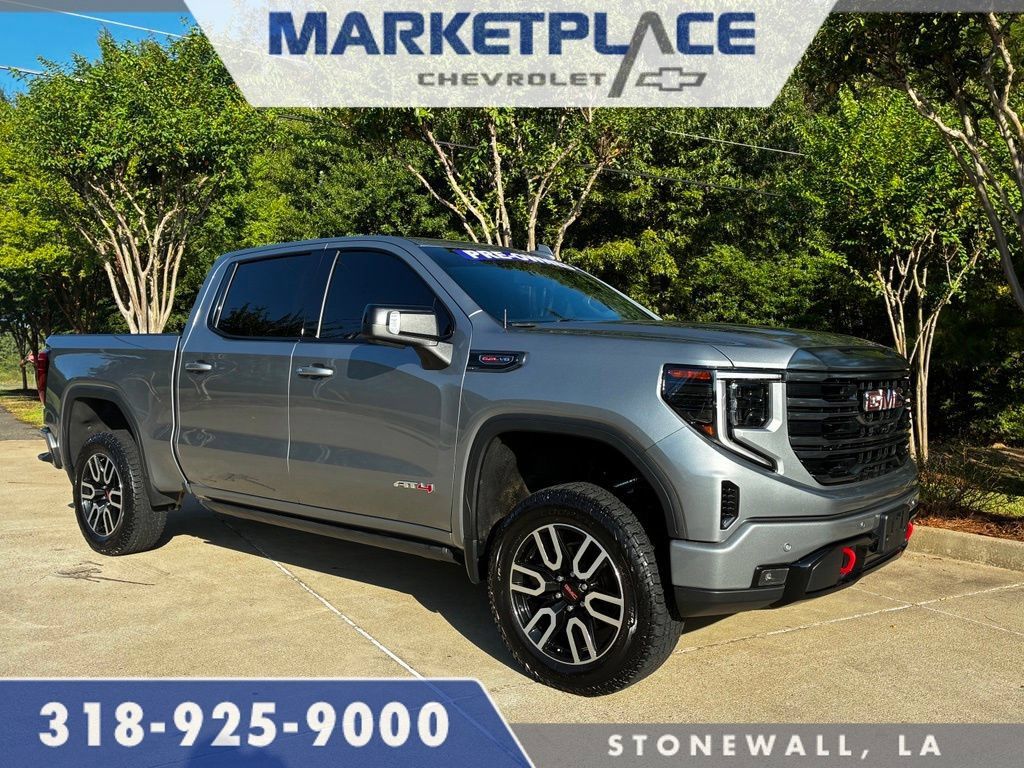 Used 2024 GMC Sierra 1500 AT4 w/ AT4 Preferred Package AWD/4WD image 1