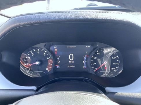 Used 2023 Jeep Compass Limited w/ Sun and Sound Group AWD/4WD image 12