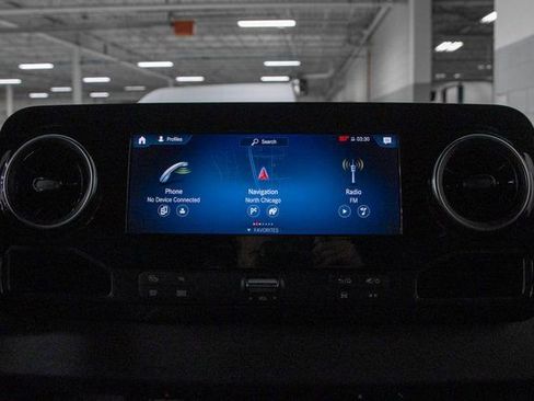 Used 2024 Mercedes-Benz Sprinter 144 Cargo image 20