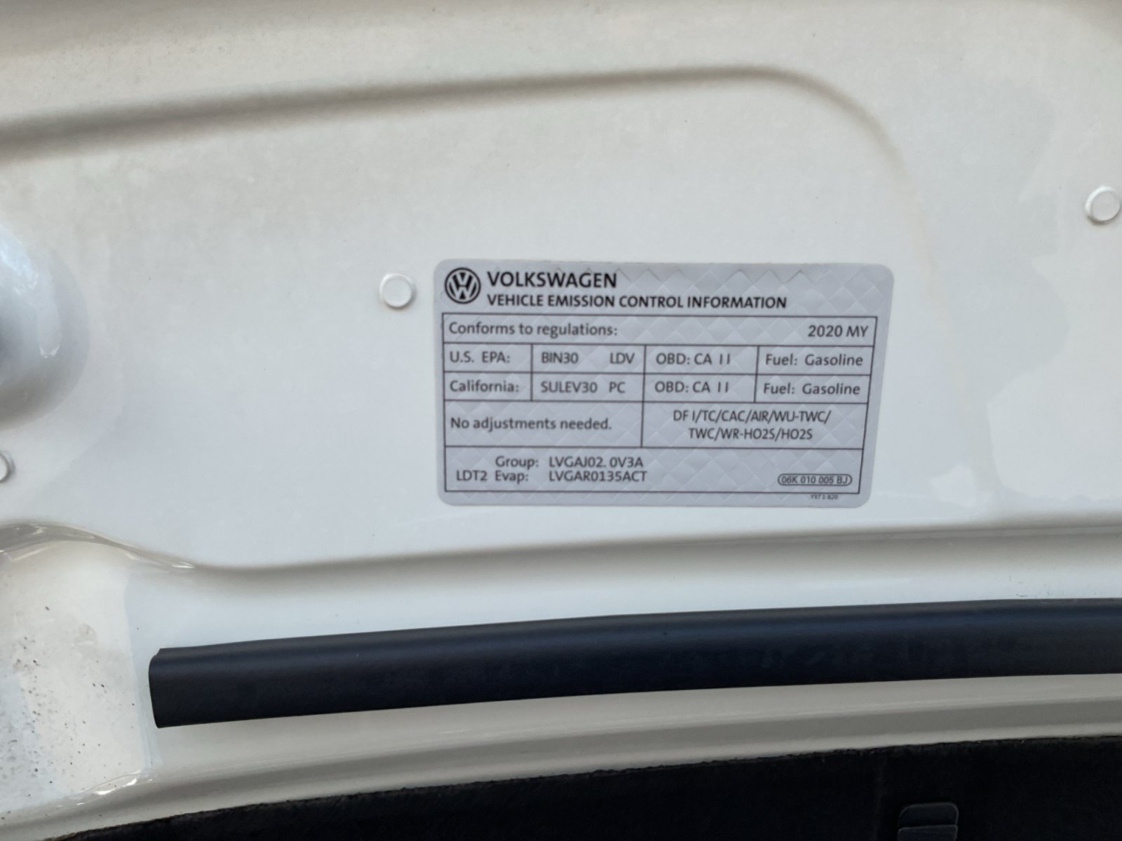 Used 2020 Volkswagen Tiguan S FWD image 24