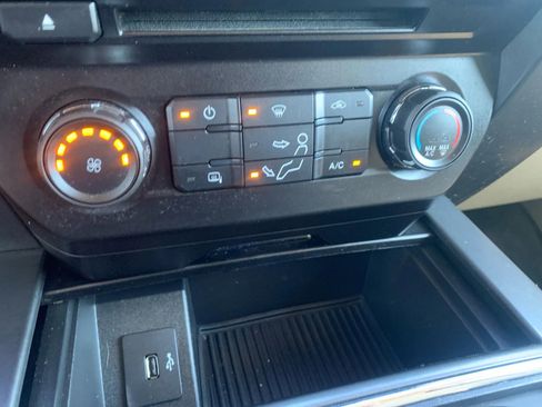 Used 2017 Ford F250 XLT w/ XLT Value Package image 26