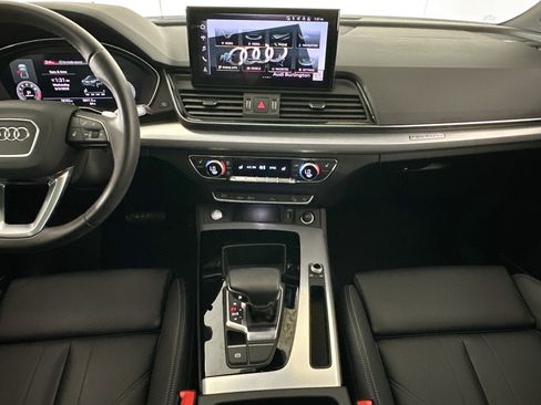 Used 2023 Audi Q5 2.0T Premium Plus AWD/4WD image 11