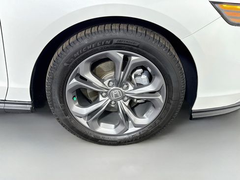 Used 2024 Honda Accord EX image 32