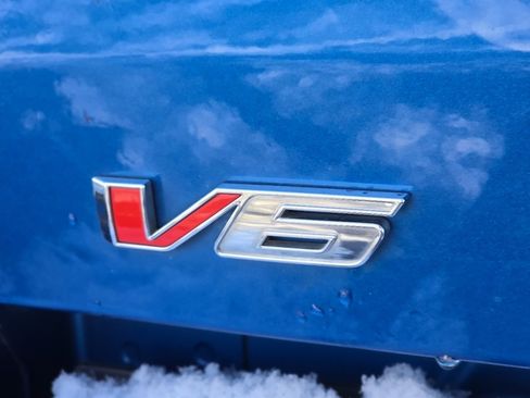 Used 2022 GMC Canyon Elevation w/ Elevation Premium Package image 11