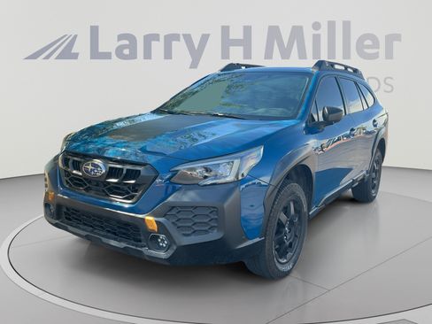 Used 2025 Subaru Outback Wilderness AWD/4WD image 1