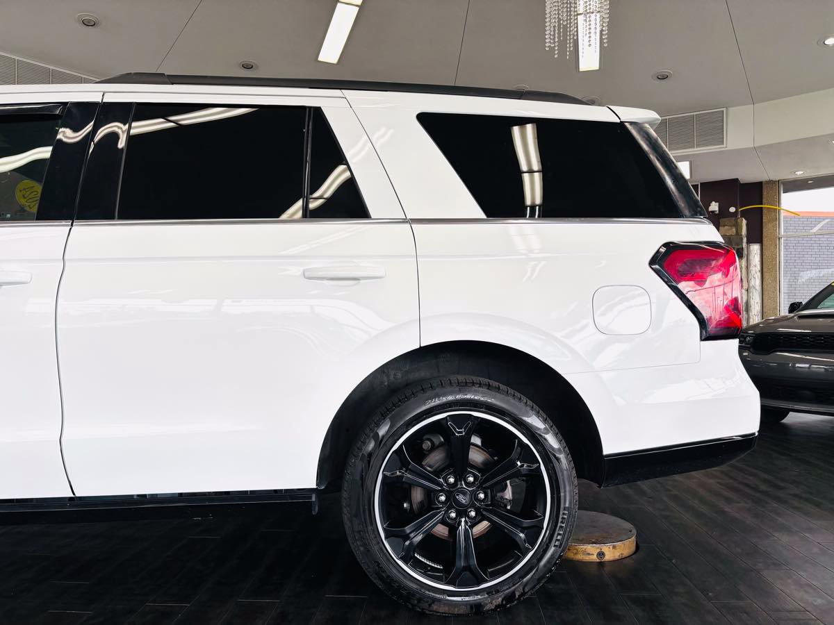 Used 2024 Ford Expedition Limited AWD/4WD image 15