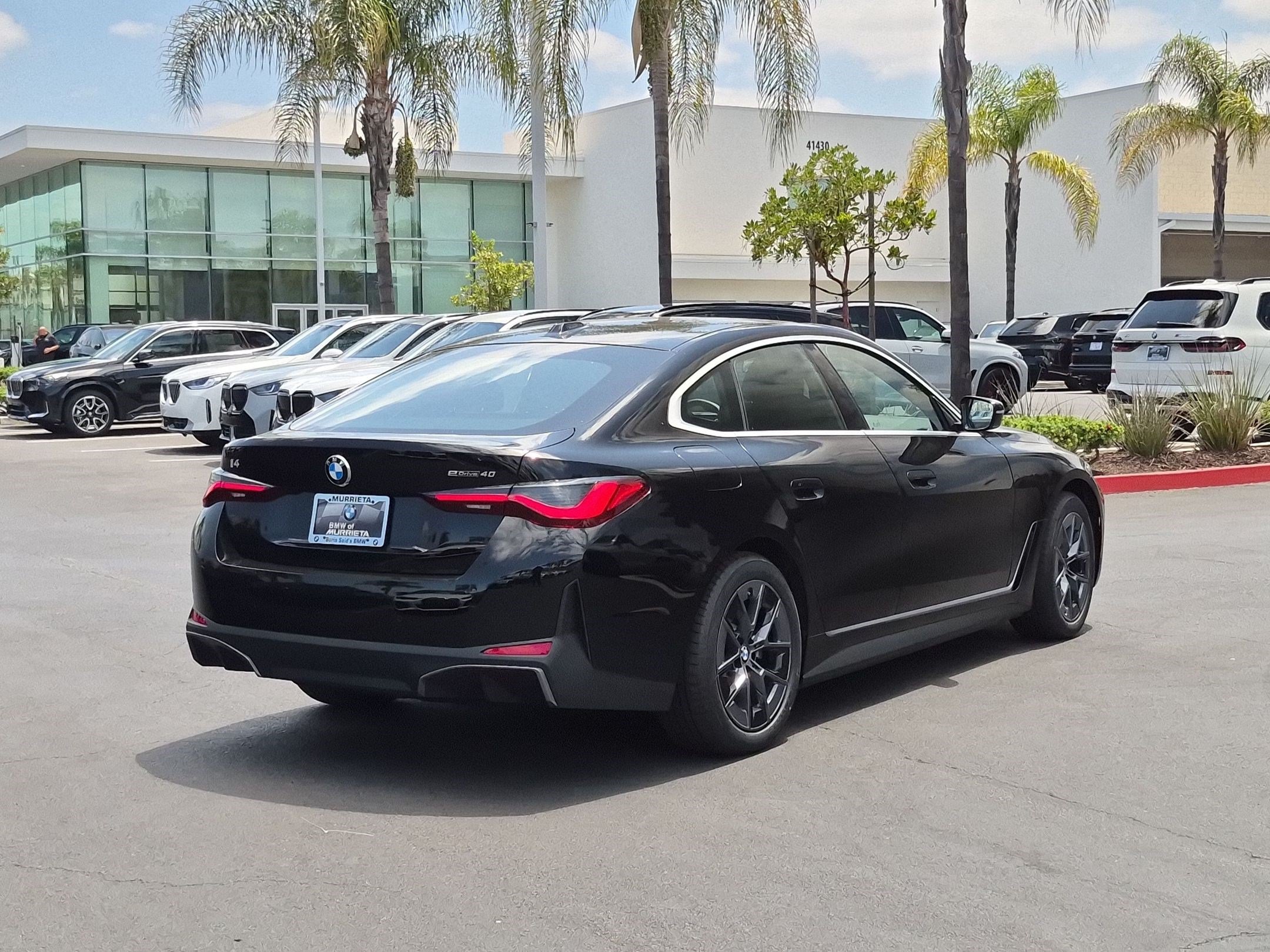 New 2026 BMW i4 eDrive40 w/ Premium Package RWD image 10