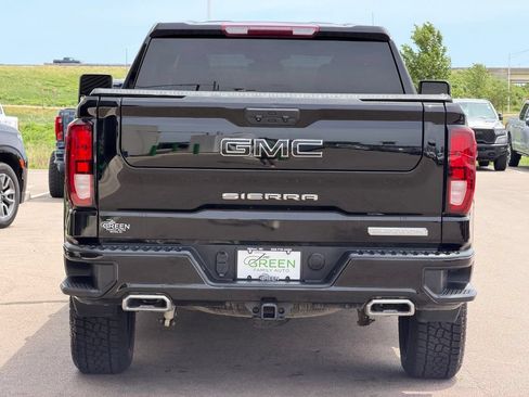 Used 2024 GMC Sierra 1500 Elevation w/ LPO, Elevation Black Package AWD/4WD image 8