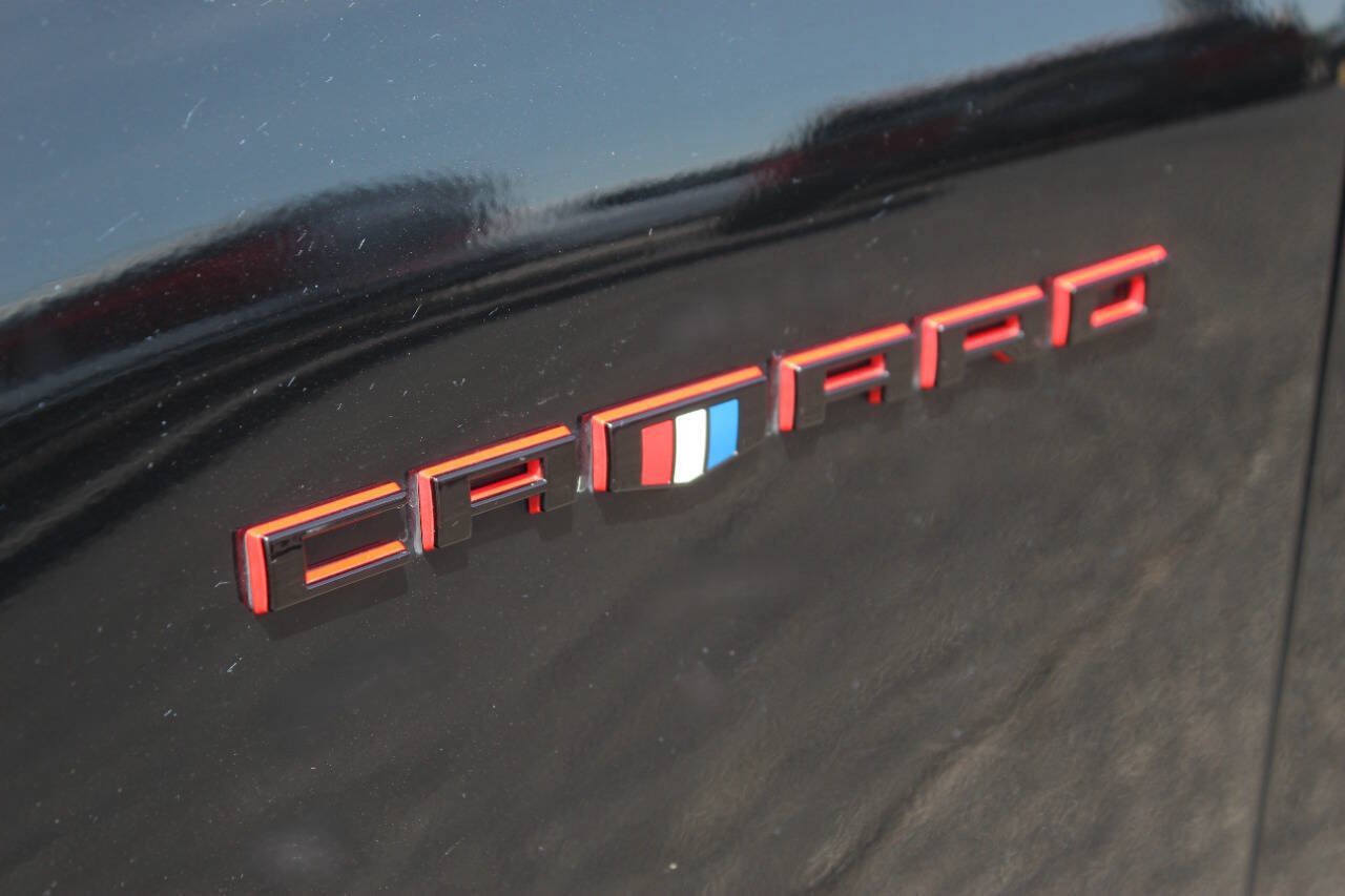 Used 2020 Chevrolet Camaro LT w/ Redline Edition RWD image 24