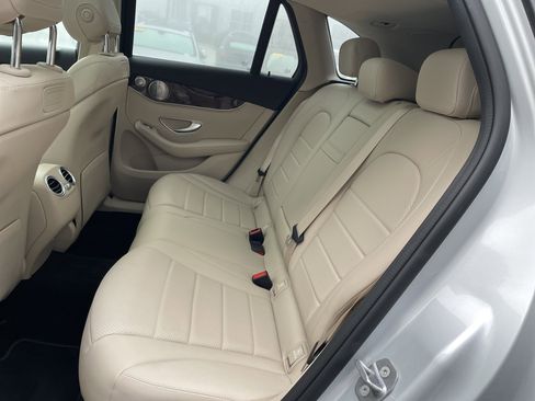 Used 2019 Mercedes-Benz GLC 300 image 41