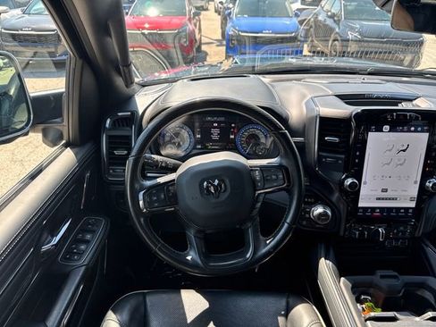 Used 2022 RAM 1500 Limited AWD/4WD image 15