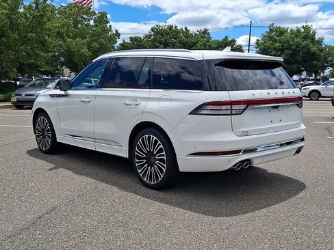 Certified 2023 Lincoln Aviator Black Label w/ Dynamic Handling Package AWD/4WD image 7
