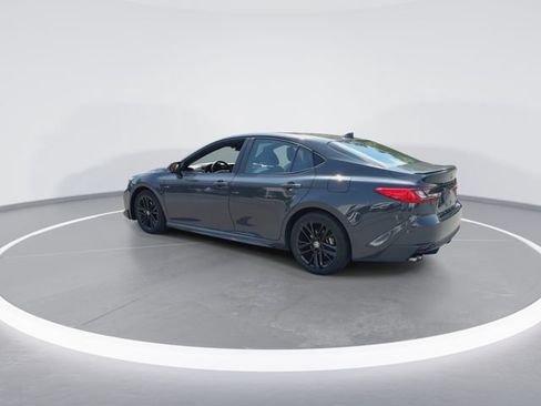 Used 2025 Toyota Camry SE FWD image 6