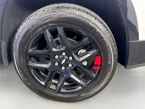 Used 2018 Chevrolet Traverse Premier w/ Redline Edition AWD/4WD image 35