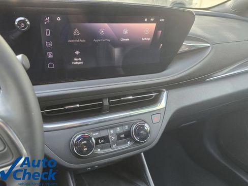 Used 2024 Buick Envista Preferred w/ Convenience I Package FWD image 24