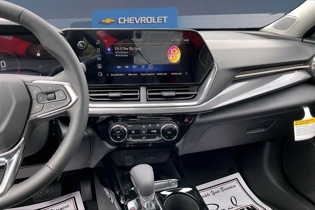 New 2026 Chevrolet Trax ACTIV w/ Sunroof Package FWD image 8