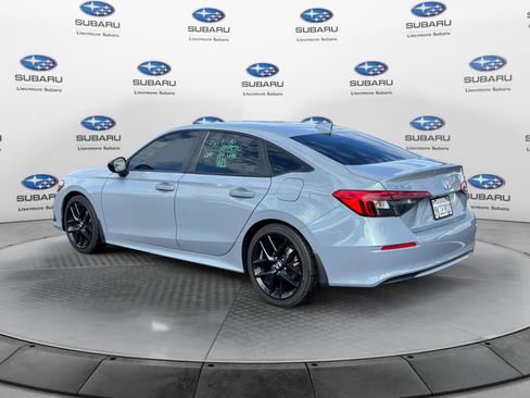 Used 2024 Honda Civic Sport image 4