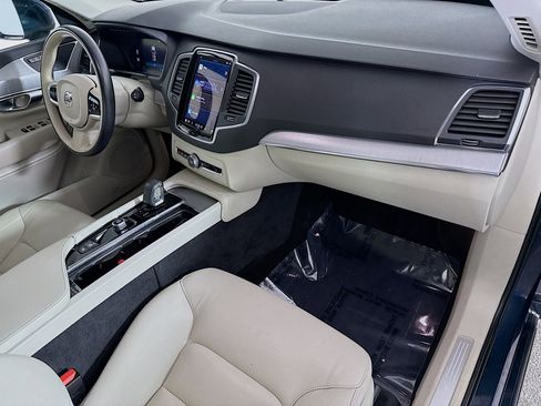 Used 2023 Volvo XC90 B5 Core w/ Protection Package AWD/4WD image 30