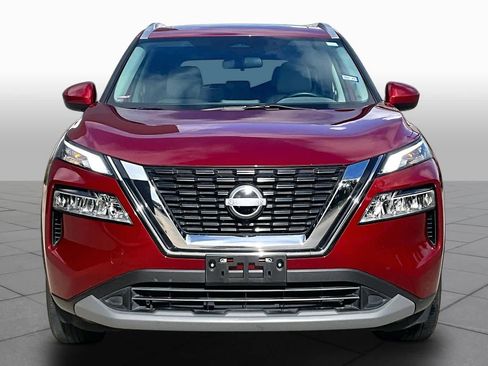 Certified 2023 Nissan Rogue SV w/ SV Premium B Package FWD image 4