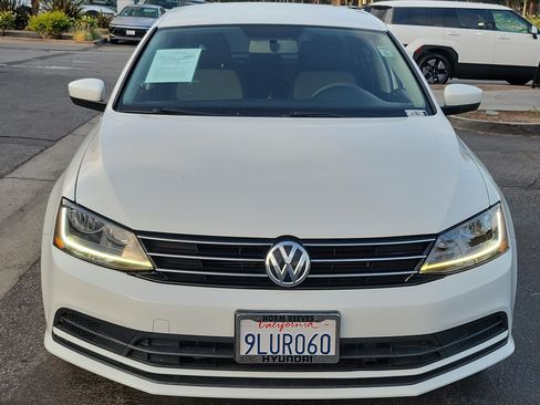 Used 2017 Volkswagen Jetta S FWD image 6