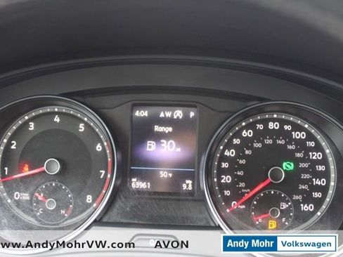 Used 2020 Volkswagen Atlas Cross Sport SE w/ Towing Package image 35