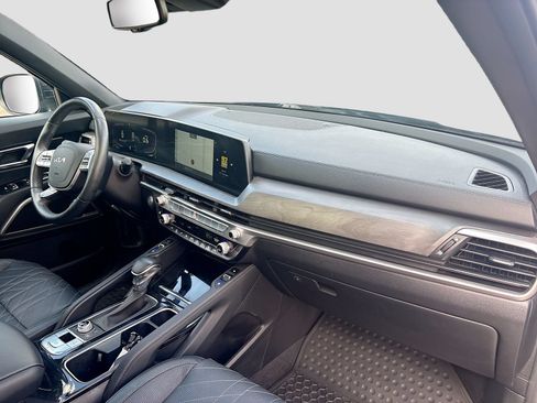 Used 2023 Kia Telluride EX X-Line AWD/4WD image 32