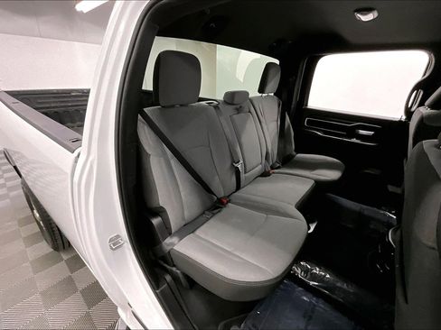Used 2024 RAM 3500 Big Horn AWD/4WD image 23