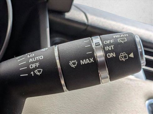 Used 2017 Land Rover Range Rover Sport Supercharged image 10