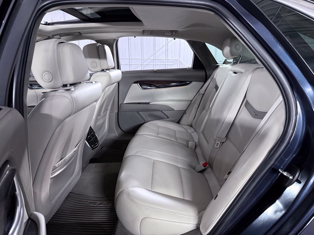 Used 2014 Cadillac XTS Platinum AWD/4WD image 30