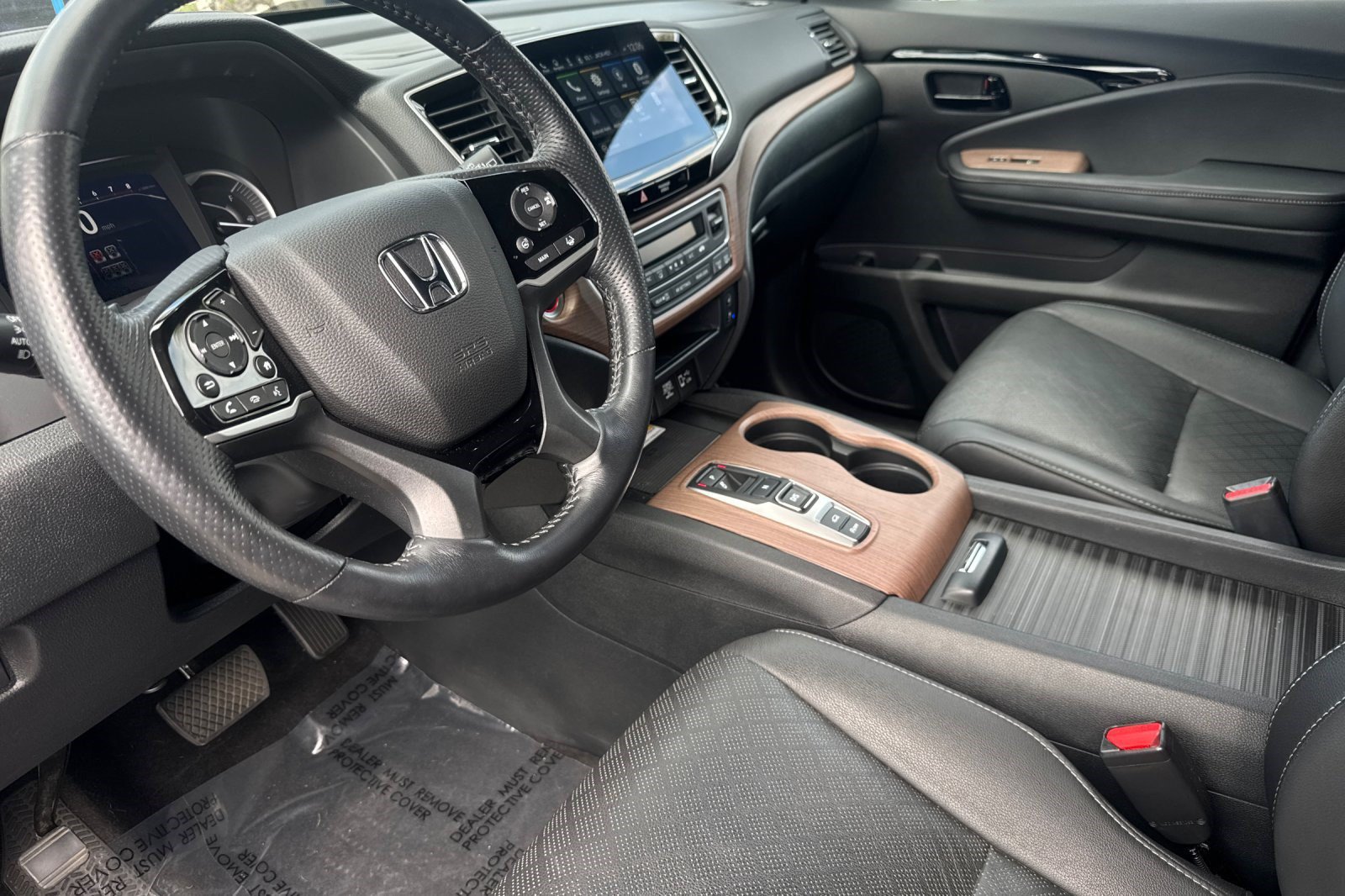 Used 2022 Honda Passport Elite image 4