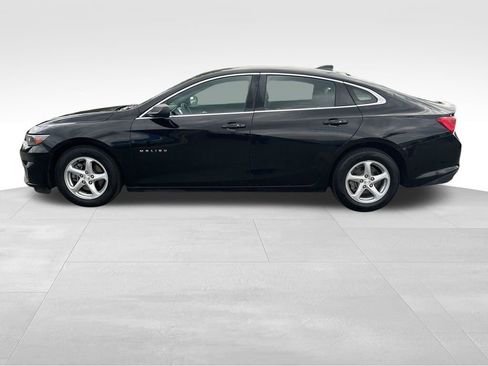 Used 2018 Chevrolet Malibu LS w/ LPO, Convenience Package 1 FWD image 5