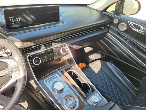 Certified 2023 Genesis GV80 3.5T image 15