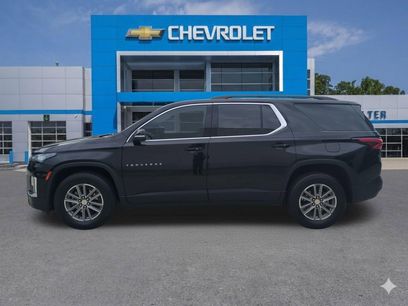 Used 2024 Chevrolet Traverse LT