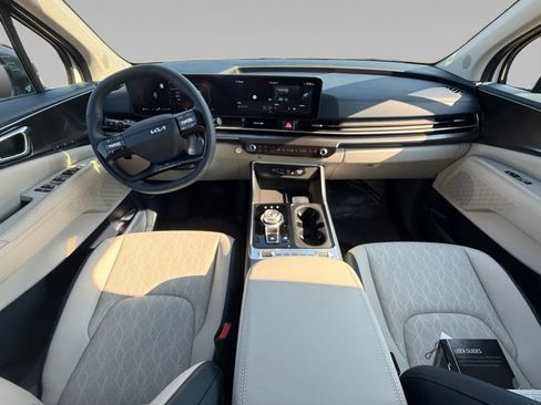New 2027 Kia Carnival SX FWD image 21