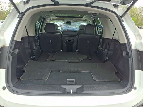 Used 2023 Honda Pilot Touring image 30