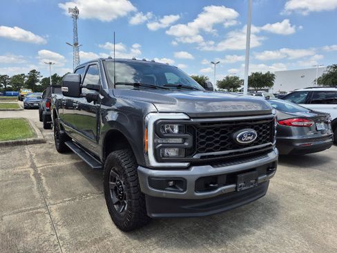 Used 2023 Ford F250 Lariat w/ Lariat Ultimate Package AWD/4WD image 2