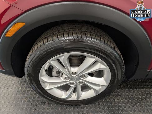 Used 2023 Buick Encore GX Preferred w/ Cold Weather Comfort Package AWD/4WD image 7