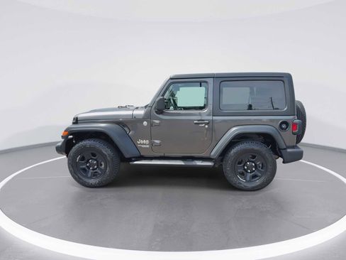 Used 2018 Jeep Wrangler Sport AWD/4WD image 5