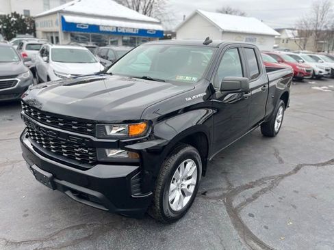 Used 2020 Chevrolet Silverado 1500 Custom w/ Custom Value Package AWD/4WD image 7