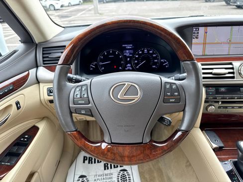 Used 2017 Lexus LS 460 image 13