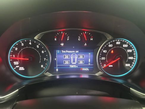 Used 2019 Chevrolet Equinox LT AWD/4WD image 10
