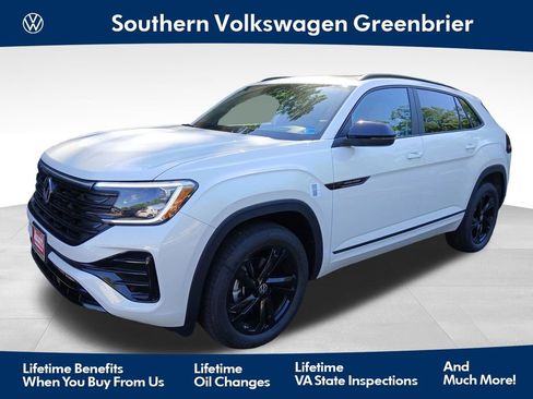 New 2026 Volkswagen Atlas Cross Sport SEL R-Line AWD/4WD image 1