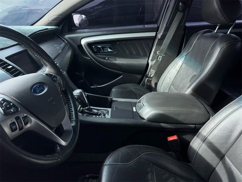 Used 2015 Ford Taurus SEL w/ Equipment Group 201A image 2