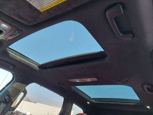 Used 2024 Kia Telluride SX Prestige AWD/4WD image 11